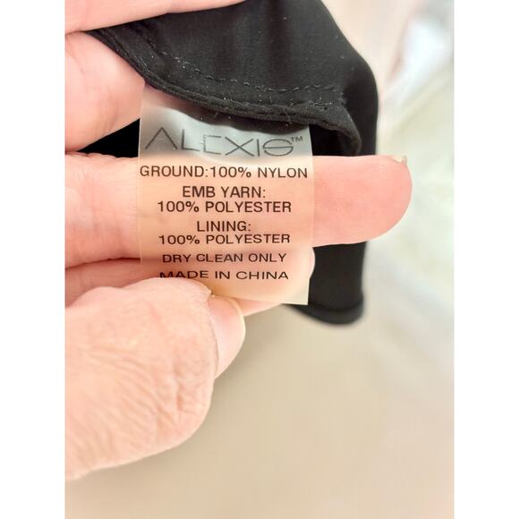 Alexis Adeline Embroidered Floral Cold Shoulder Mini Dress Black Women's Size S - Picture 6 of 6